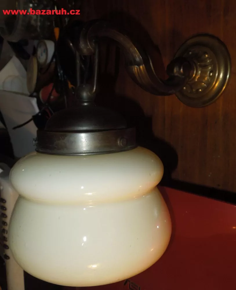 LAMPIČKA NA STĚNU 1 KS NÁSTĚNNÁ LAMPA