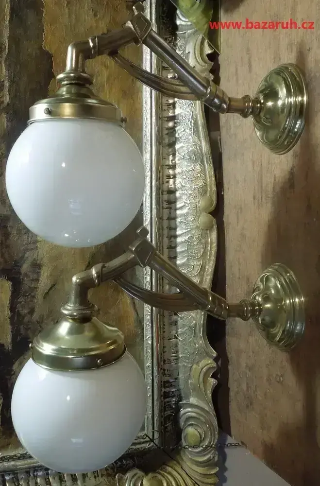 LAMPIČKA NA STĚNU 2 KS NÁSTĚNNÁ LAMPA