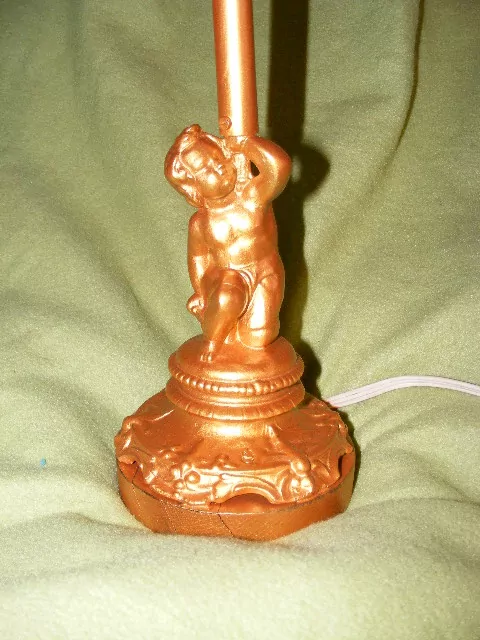 STOLNÍ LAMPA ELEKTRICKÁ FIGURÁLNÍ 