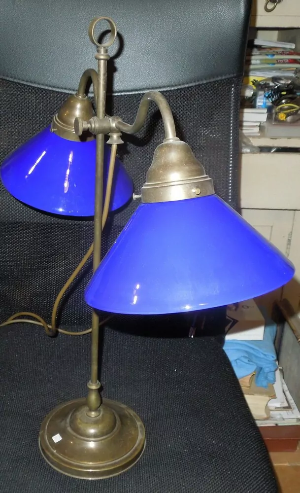 STAROŽITNÁ STOLNÍ LAMPA ELEKTRICKÁ 