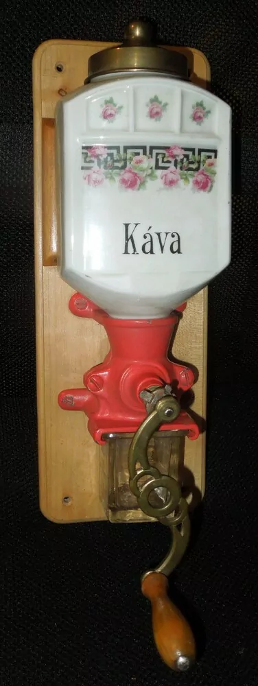 STAROŽITNÝ MLÝNEK KAFEMLÝNEK KÁVOMLÝNEK 