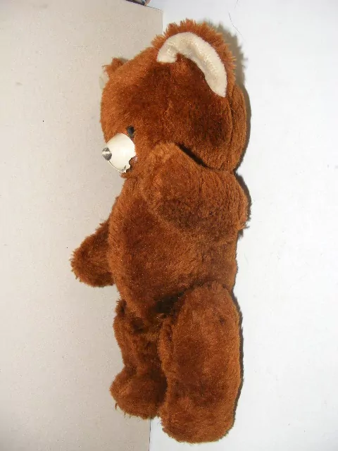 MEDVĚD