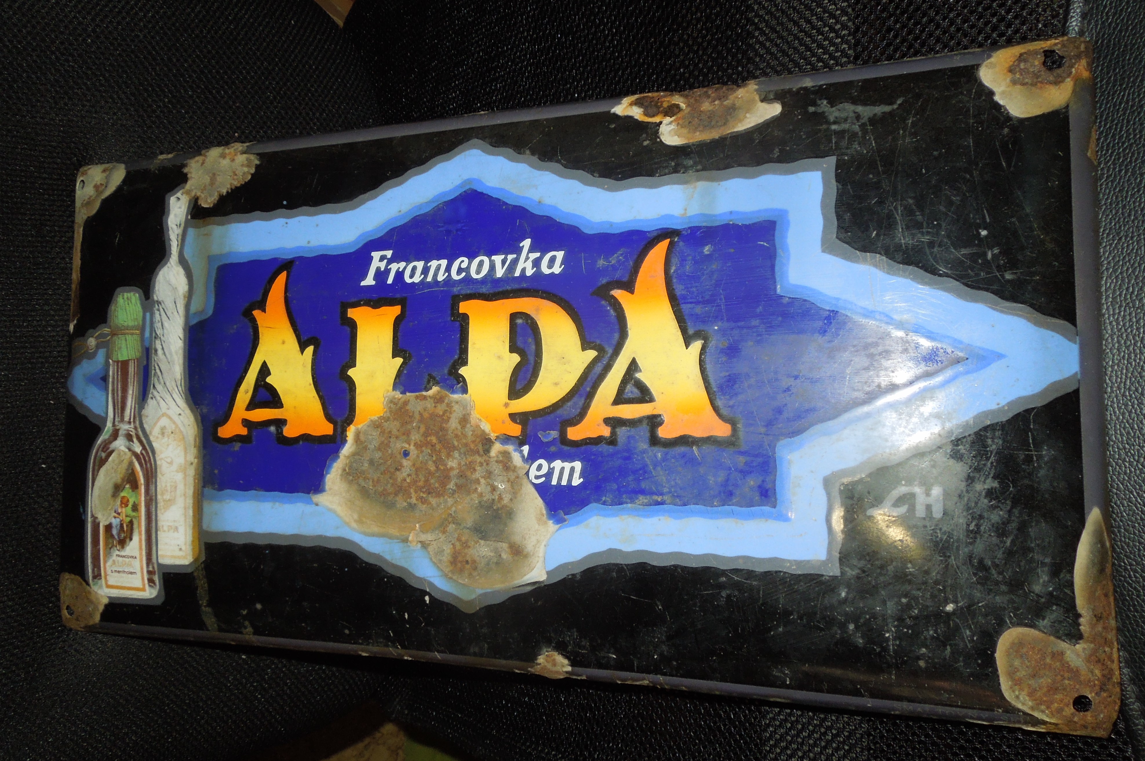 PLECHOVÁ SMALTOVÁ CEDULE ALPA FRANCOVKA