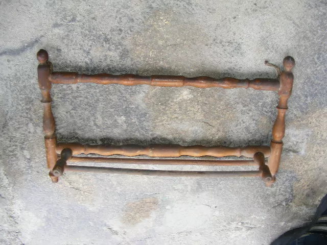 STAROŽITNÝ  VĚŠÁK