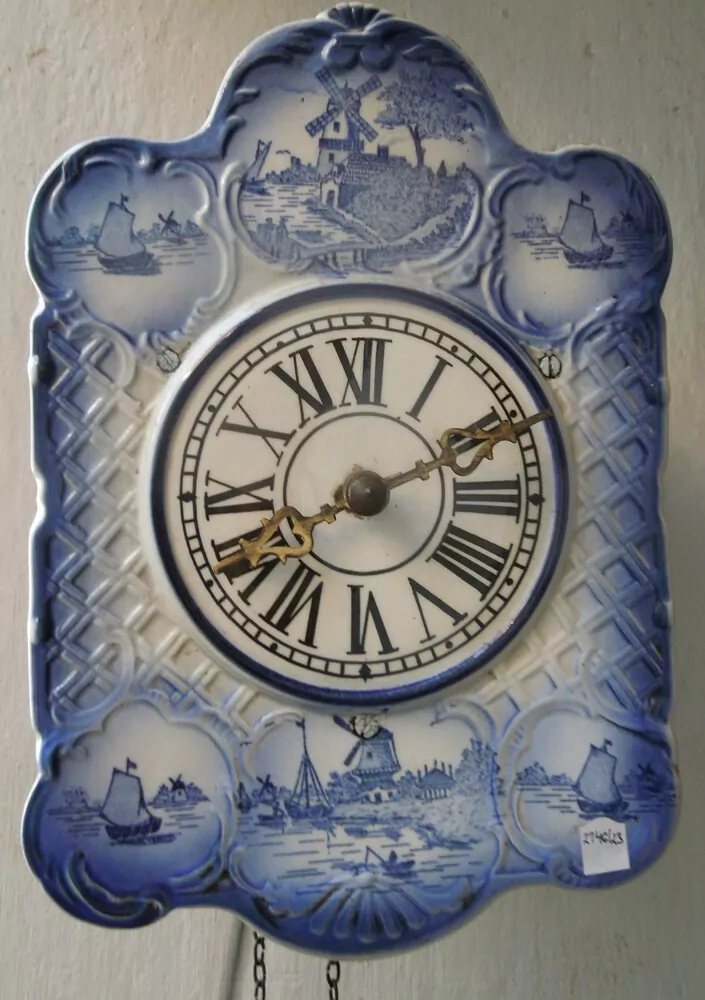 HODINY NÁSTĚNNÉ ZÁVAŽOVÉ PORCELÁNOVÉ
