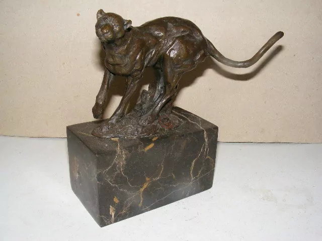 BRONZOVÁ SOCHA PUMA, BRONZ