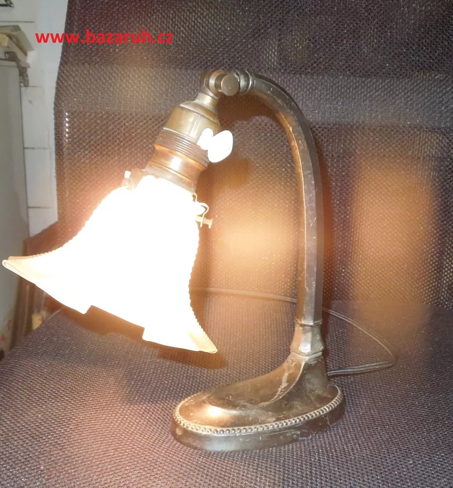 STAROŽITNÁ STOLNÍ NEBO NA ZEĎ LAMPA ELEKTRICKÁ