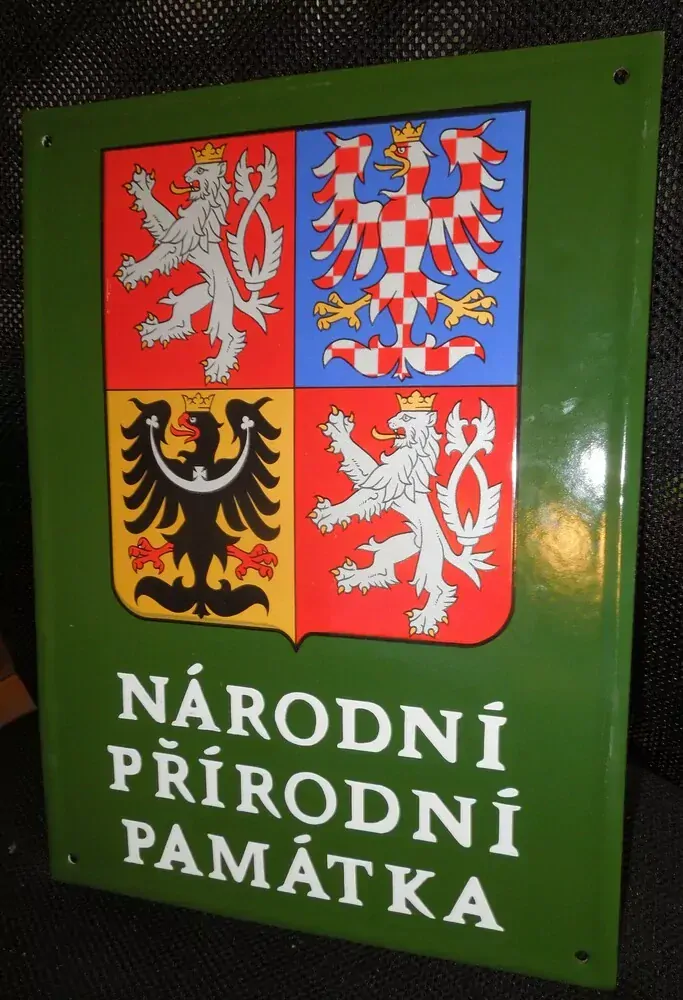 PLECHOVÁ SMALTOVÁ CEDULE NÁRODNÍ PŘÍRODNÍ PAMÁTKA