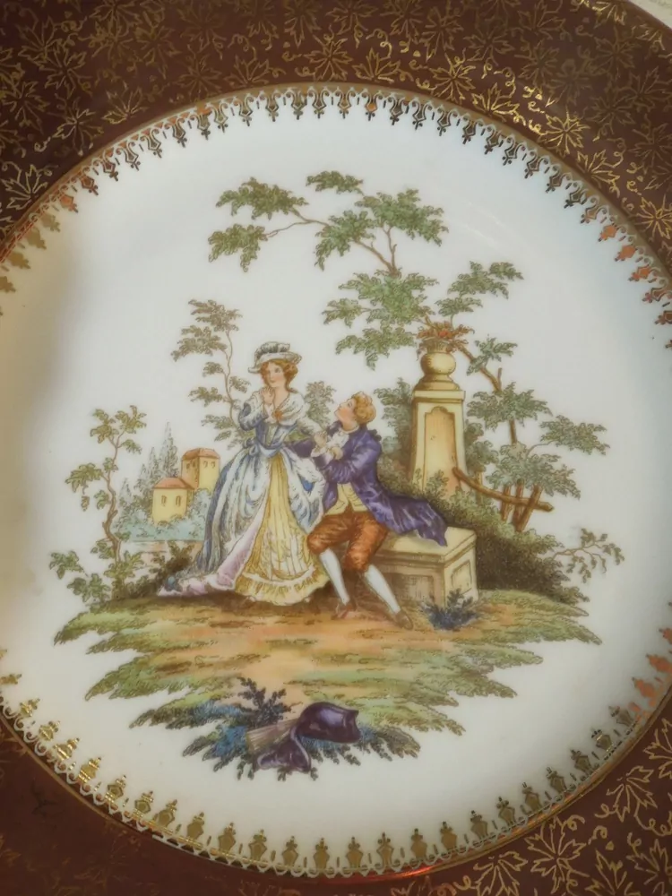 TALÍŘ PORCELÁNOVÝ ,, DÁMA S KAVALÍREM "