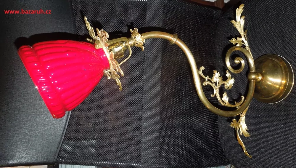 STAROŽITNÁ LAMPA LAMPIČKA 1 KS