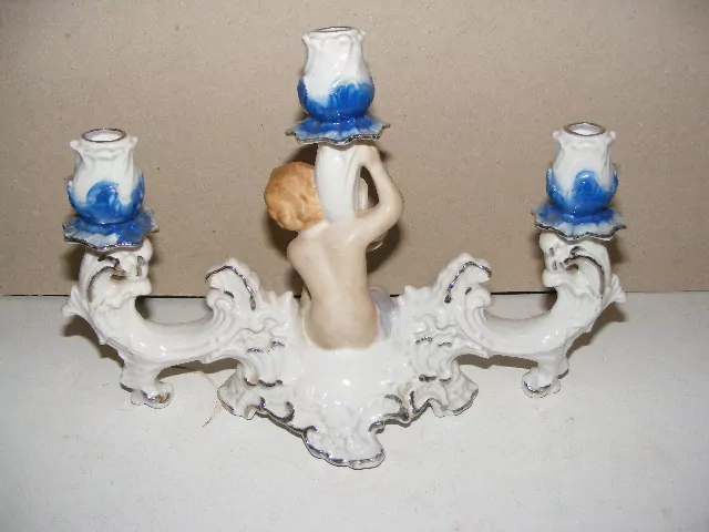 SVÍCEN FIGURÁLNÍ PORCELÁNOVÝ NA TŘI SVÍČKY