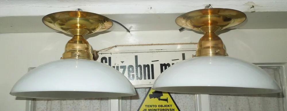 STROPNICE STARÝ LUSTR 2 KS STÍNÍTKO ŠIRM PODOBNÉ