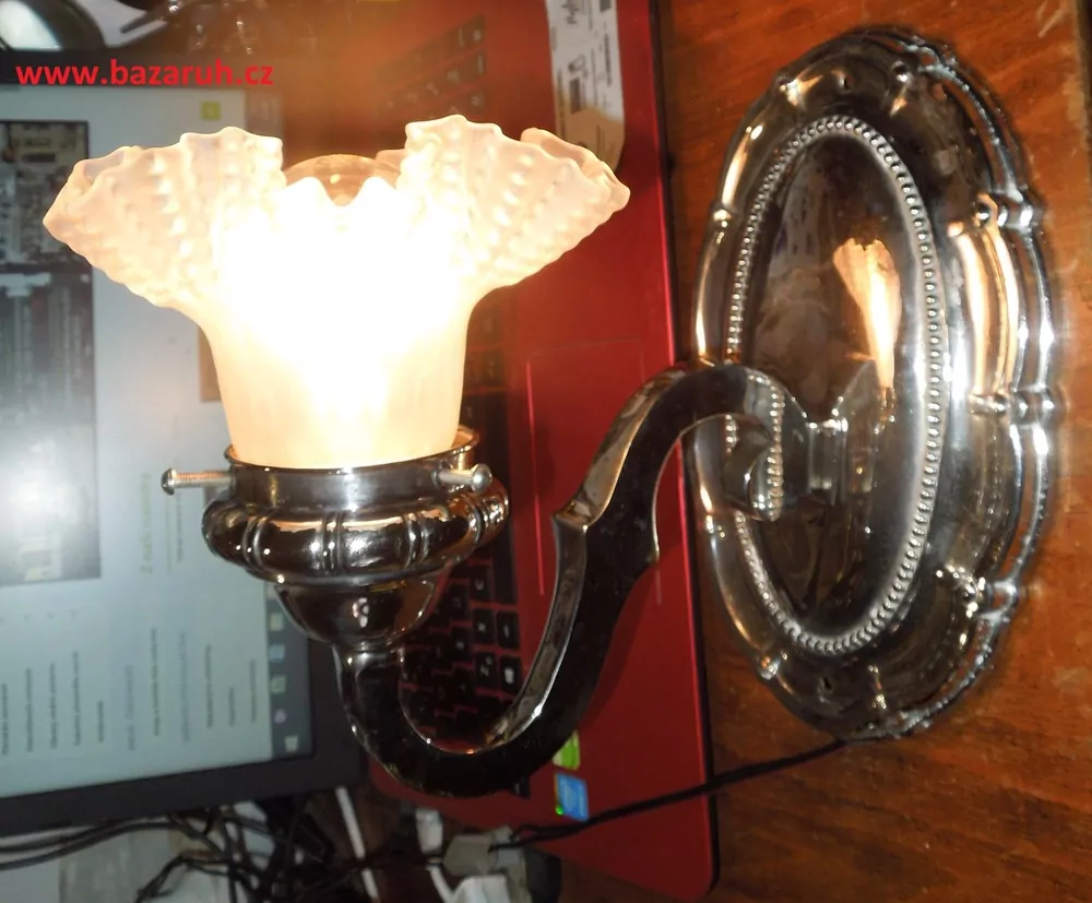 STAROŽITNÁ  LAMPA , LAMPIČKA