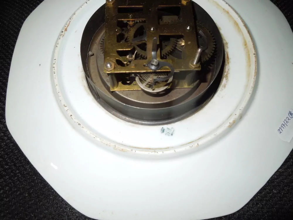 HODINY PORCELÁNOVÉ KUCHYYŇSKÉ Značené