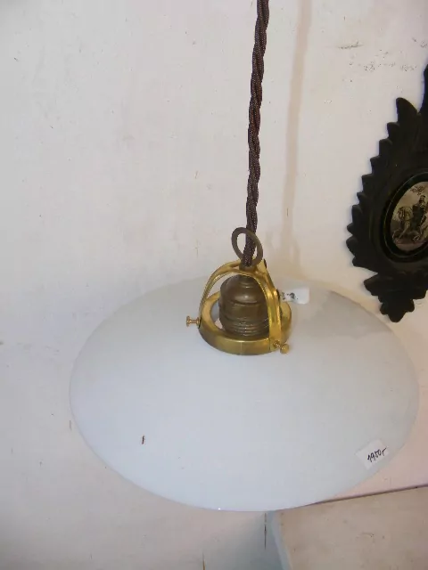 STARÝ LUSTR STÍNÍTKO S VYPÍNAČEM