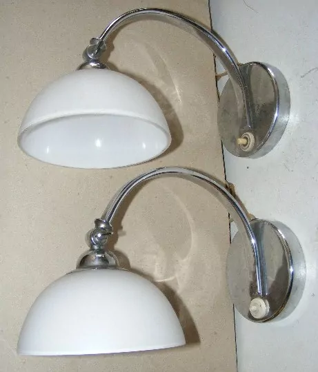 LAMPIČKA STOLNÍ NEBO NA STĚNU 2 KSNÁSTĚNNÁ LAMPA 