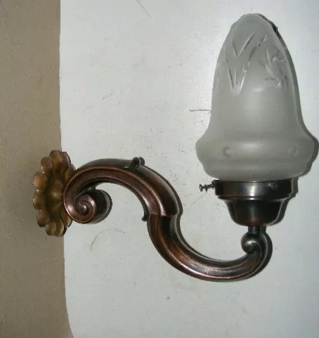 LAMPIČKA NA STĚNU 1 KS NÁSTĚNNÁ LAMPA ELEKTRICKÁ 