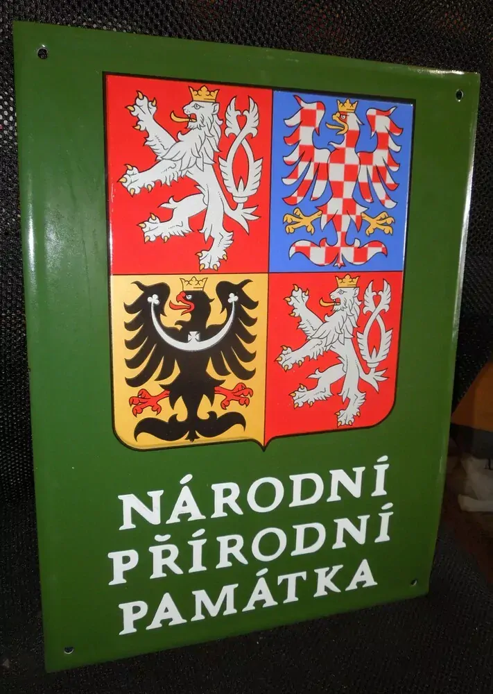 PLECHOVÁ SMALTOVÁ CEDULE NÁRODNÍ PŘÍRODNÍ PAMÁTKA