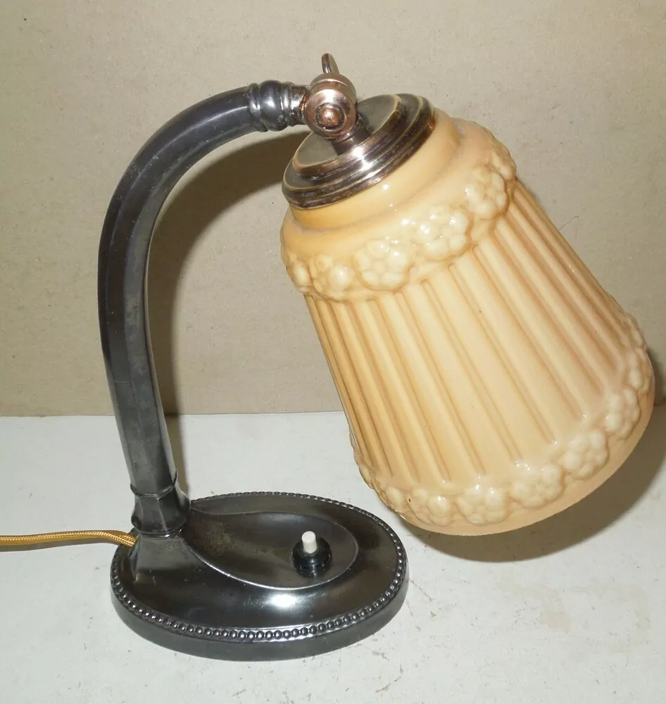 STAROŽITNÁ STOLNÍ LAMPA ELEKTRICKÁ, LAMPIČKA