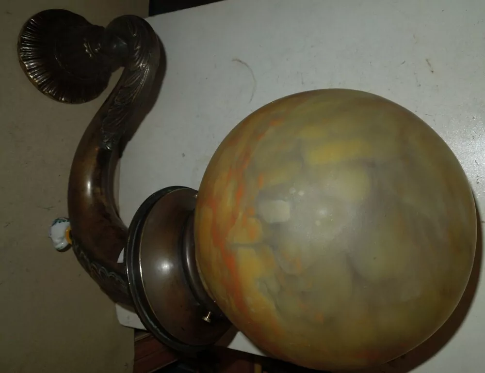 MOHUTNÁ LAMPA