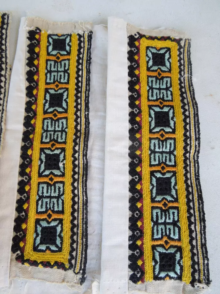 KROJ VYŠÍVÁNÍ KE KROJI DÍVČÍ NIVNICKO