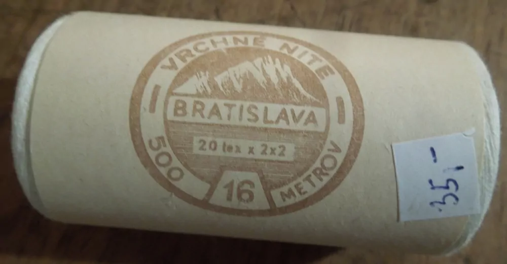 KROJ NITĚ BÍLÉ 3 KS KE KROJI