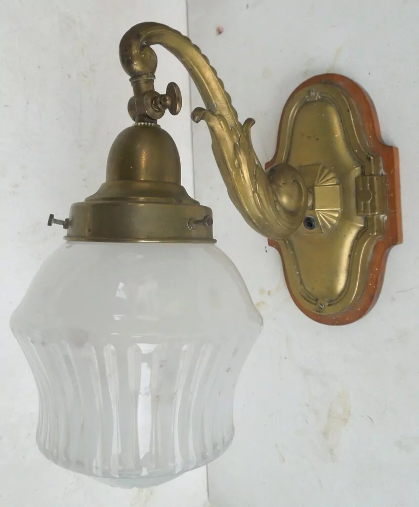 LAMPIČKA NA STĚNU 1 KS NÁSTĚNNÁ LAMPA 