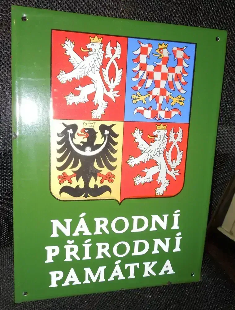 PLECHOVÁ SMALTOVÁ CEDULE NÁRODNÍ PŘÍRODNÍ PAMÁTKA