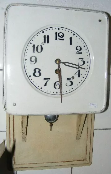 HODINY PORCELÁNOVÉ KUCHYŇSKÉ PORCELÁNKY