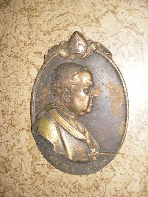 ARCIBISKUP ANTONÍN CYRIL STOJAN PLAKETA 37X25 CM