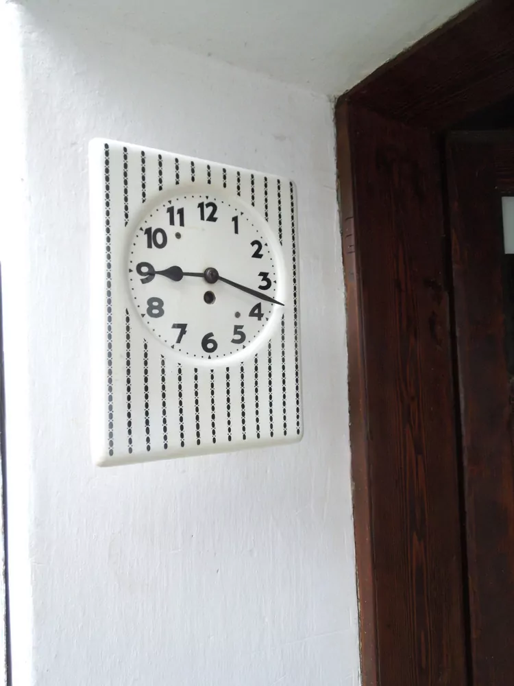 HODINY PORCELÁNOVÉ KUCHYŇSKÉ PORCELÁNKY