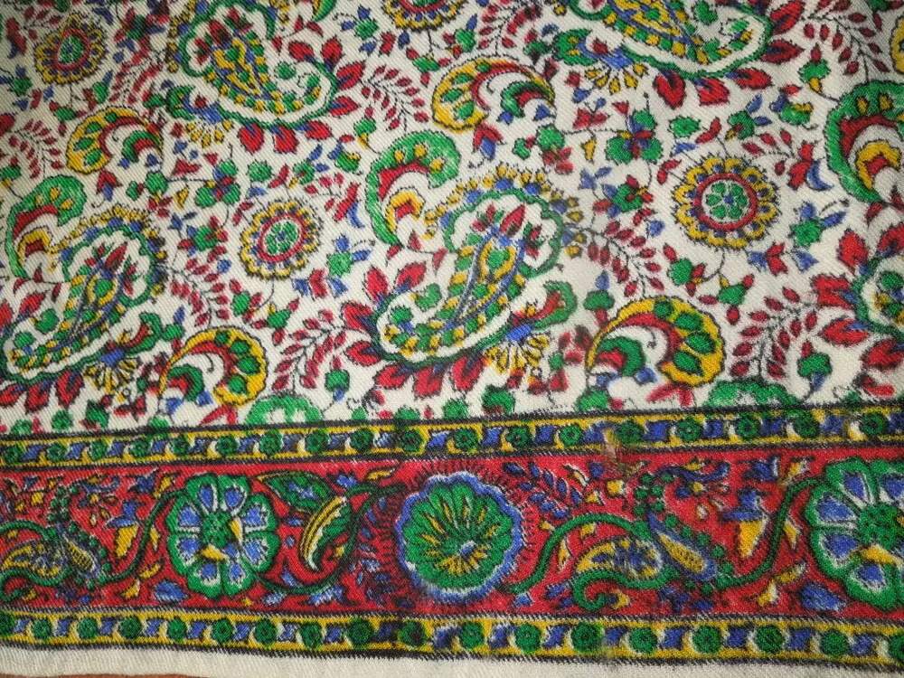 KROJ ŠÁTEK KE KROJI KAŠMÍROVÝ 90 X 83 CM