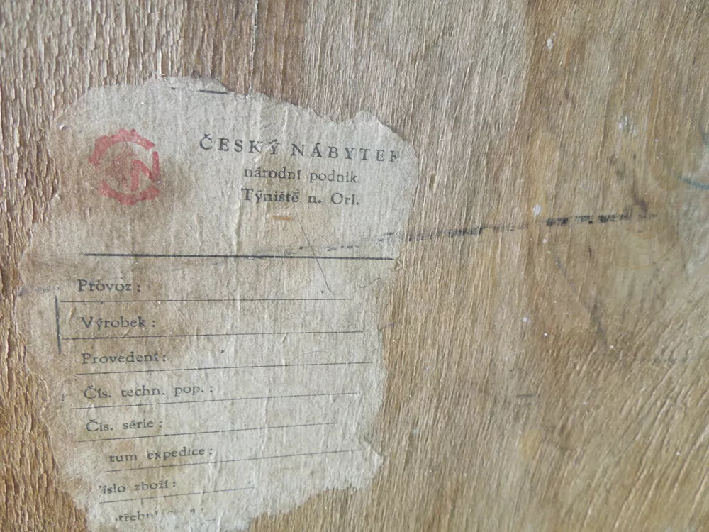RETRO STŮL, ČESKÝ NÁBYTEK N.P., TÝNIŠTĚ NAD ORLICÍ