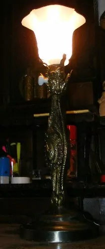 STAROŽITNÁ STOLNÍ LAMPA ELEKTRICKÁ