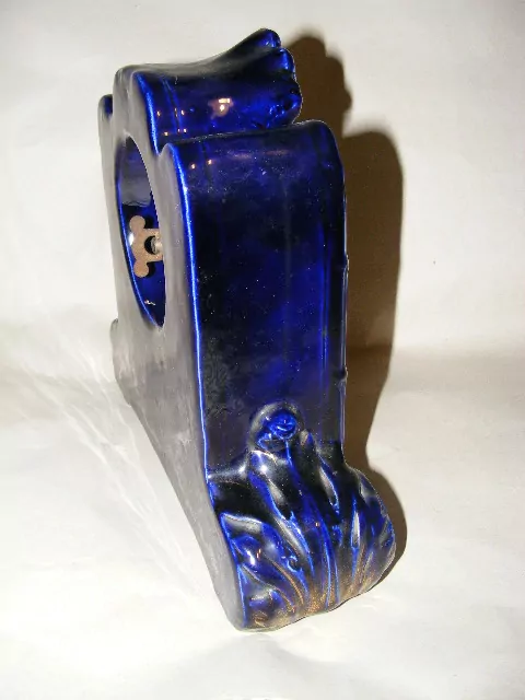 STAROŽITNÉ STOLNÍ PORCELÁNOVÉ HODINY