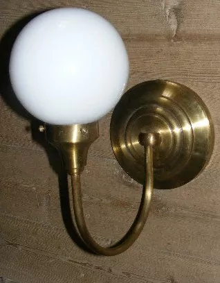 LAMPIČKA NA STĚNU 1 KS NÁSTĚNNÁ LAMPA