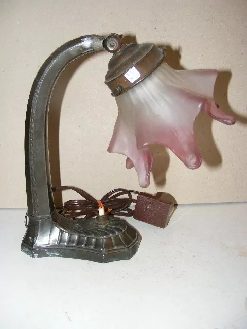 STAROŽITNÁ STOLNÍ LAMPA ELEKTRICKÁ NEBO NÁSTĚNNÁ