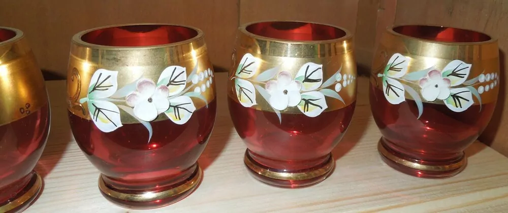 SKLENIČKY NOVOBORSKÉ SKLO