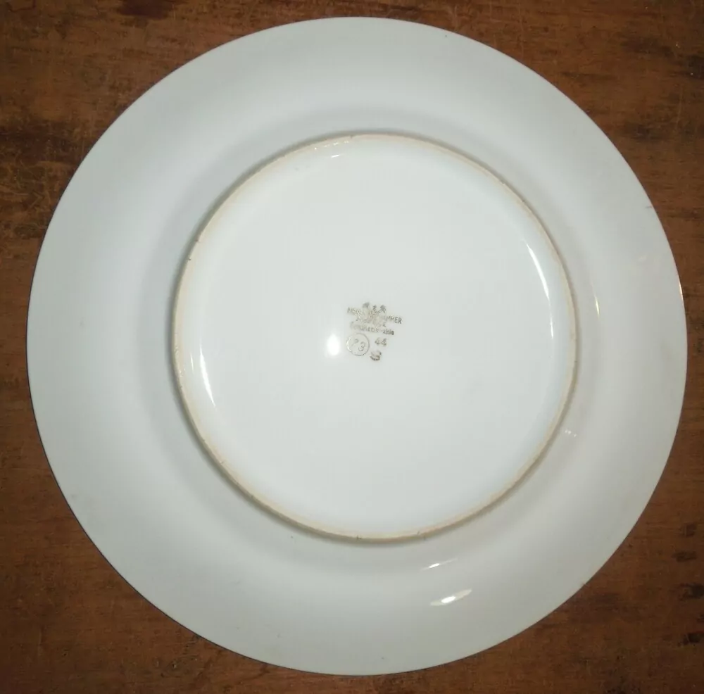 TALÍŘ PORCELÁNOVÝ ,, DÁMA S KAVALÍREM "