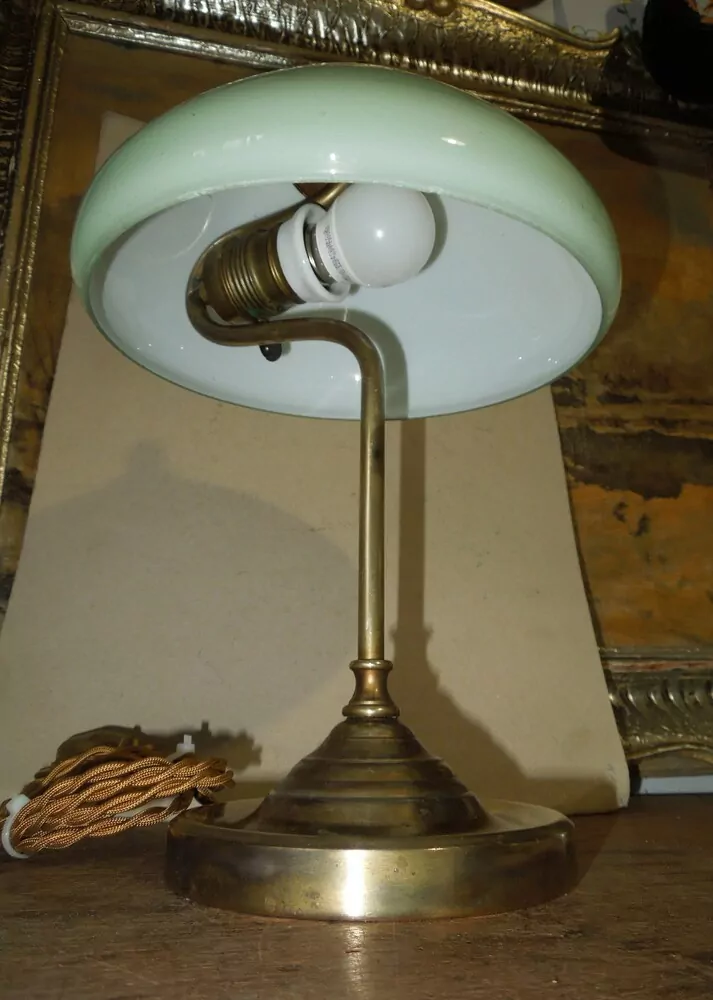 STAROŽITNÁ STOLNÍ LAMPA ELEKTRICKÁ 1 ks