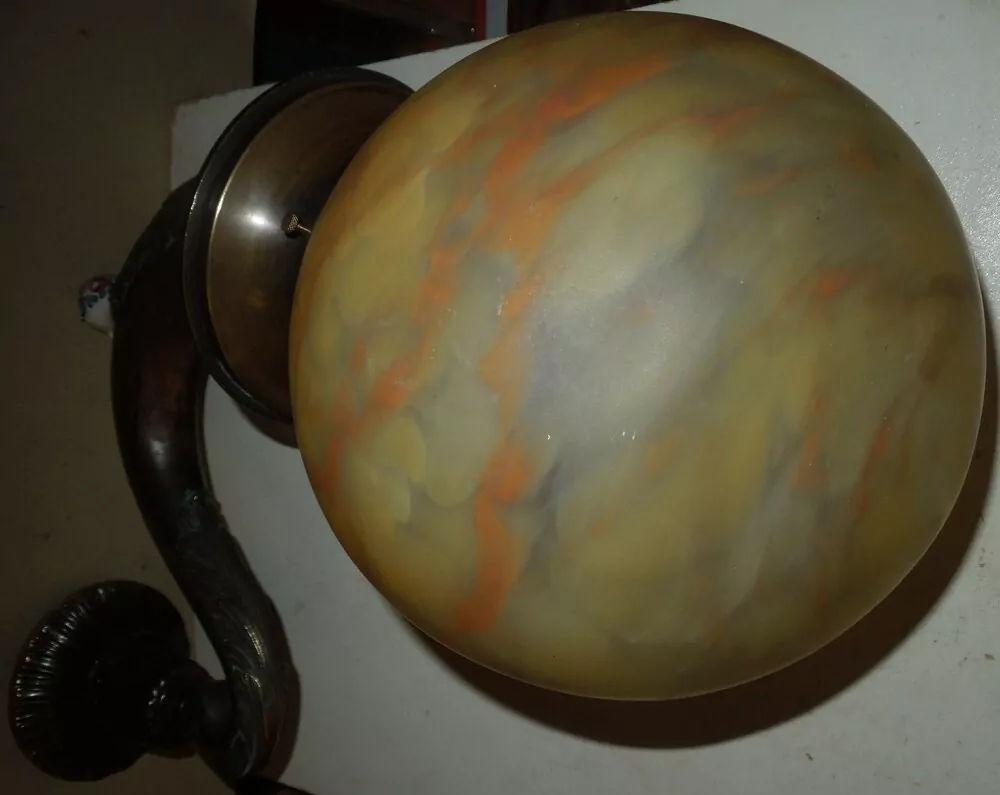 MOHUTNÁ LAMPA