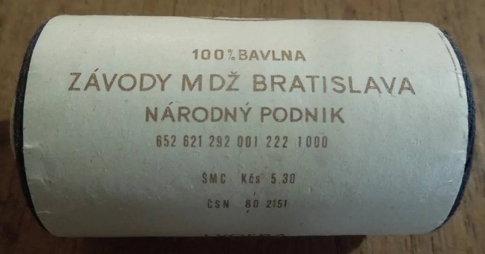 KROJ NITĚ ČERNÉ 10 KS KE KROJI