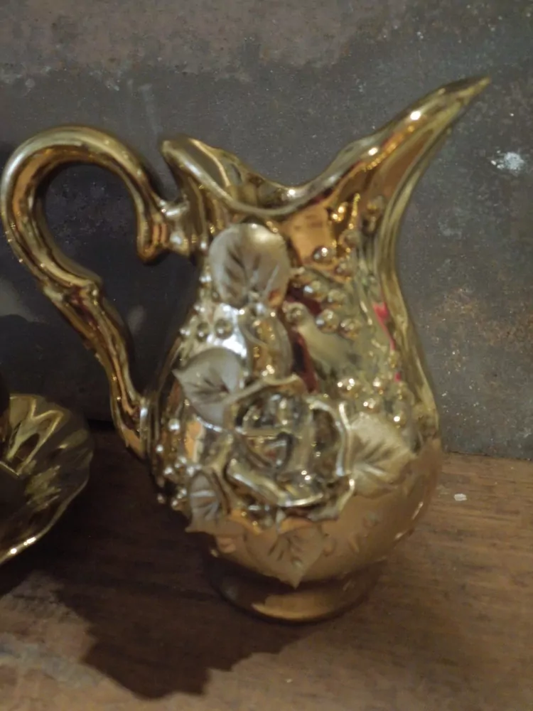 ČAJOVÁ PORCELÁNOVÁ SOUPRAVA ZLATÁ