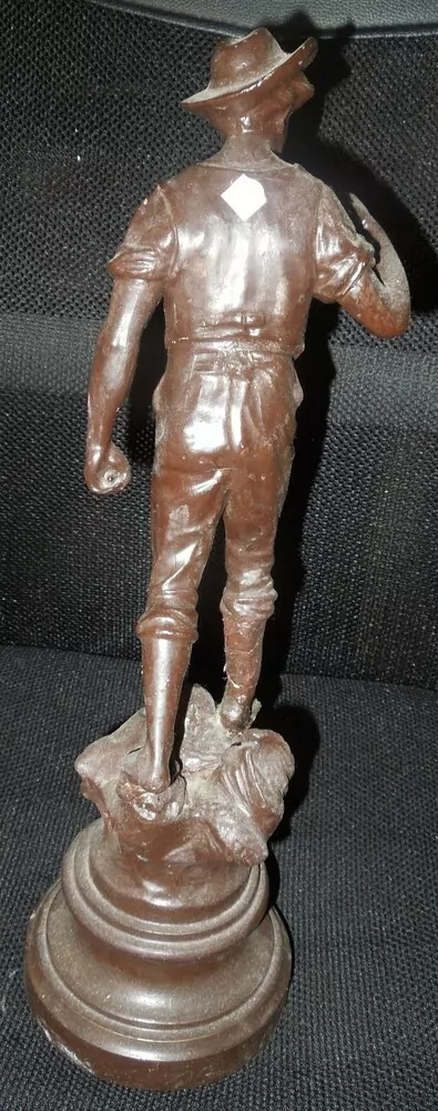 SOCHA KOVOVÁ SLITINA