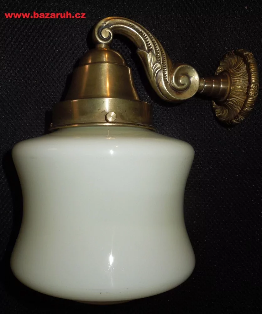 LAMPIČKA NA STĚNU 1 KS NÁSTĚNNÁ LAMPA ELEKTRICKÁ