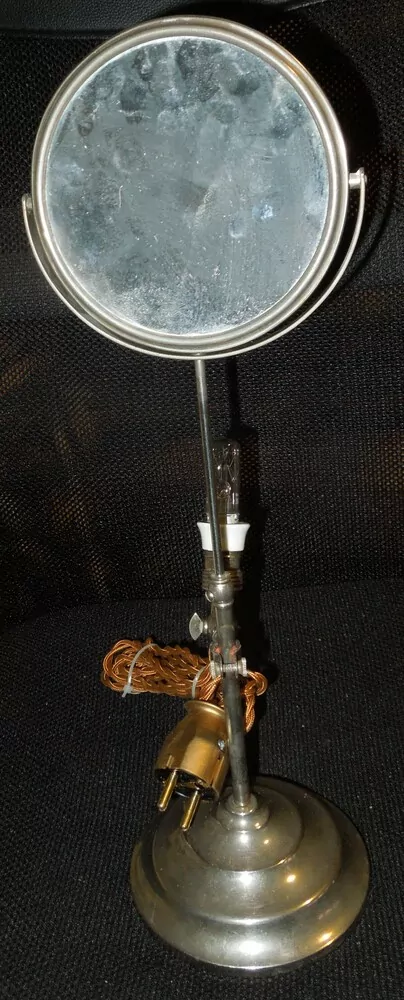 LAMPA STOLNÍ TOALETNÍ CHROM ZRCÁTKO