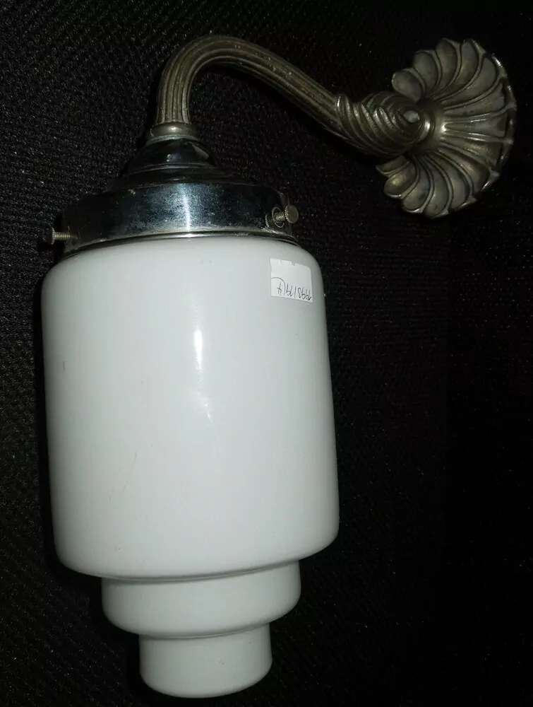 LAMPIČKA NA STĚNU 1 KS NÁSTĚNNÁ LAMPA ELEKTRICKÁ 