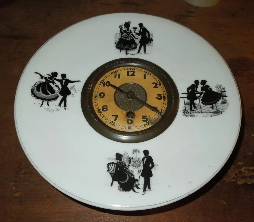 HODINY PORCELÁNOVÉ KUCHYŇSKÉ ROKOKO PORCELÁNKY