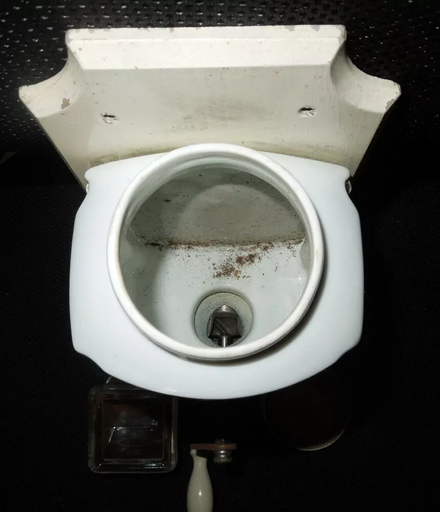 STAROŽITNOST MLÝNEK KAFEMLÝNEK KÁVOMLÝNEK motiv ROKOKO 