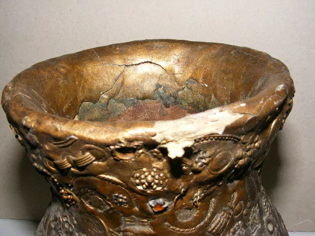 VÁZA VÝŠKA 25 CM 